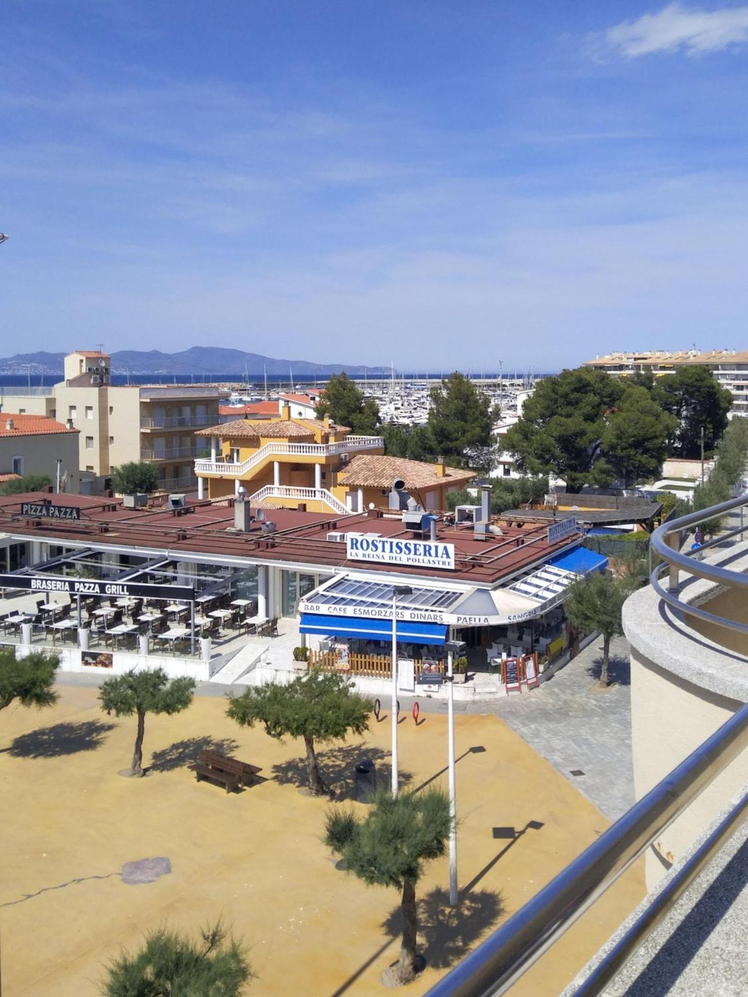 Appartamento Passeig Del Mar L' Escala Esterno foto